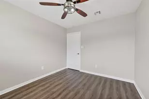 16022 Glen Mar Dr Dr, Houston, TX 77082 - Photo 18