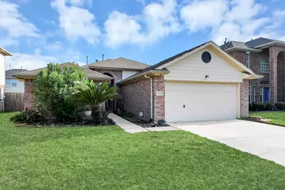 10310 Mills Pass Drive, Houston, TX 77070 - Photo 10