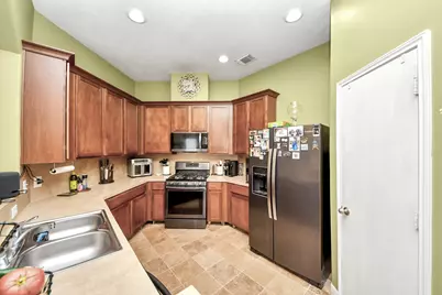 10310 Mills Pass Drive, Houston, TX 77070 - Photo 26