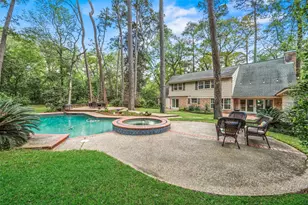 2918 Kings Forest Dr, Kingwood, TX 77339 - Photo 4