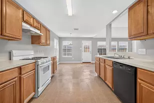 19311 Otter Trail Ct, Katy, TX 77449 - Photo 6
