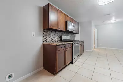 10502 Mist Lane, Houston, TX 77070 - Photo 12