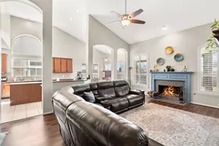 3714 Apple Tree Cir W, La Porte, TX 77571 - Photo 4