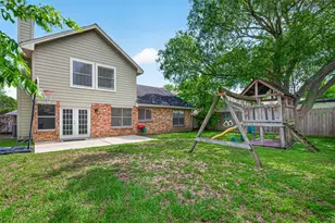 10414 Green Valley Ln, Houston, TX 77064 - Photo 42
