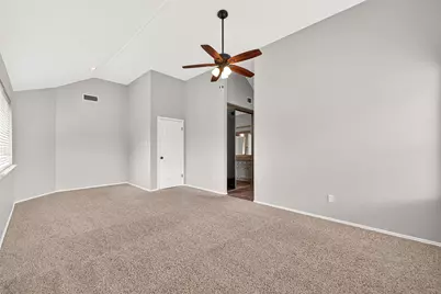 10414 Green Valley Ln, Houston, TX 77064 - Photo 36