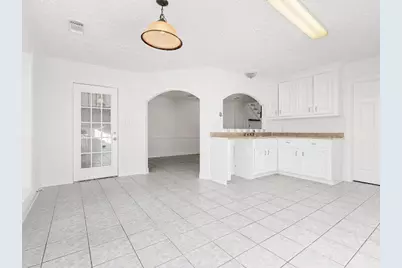 8502 Detroit Street #D, Houston, TX 77017 - Photo 6