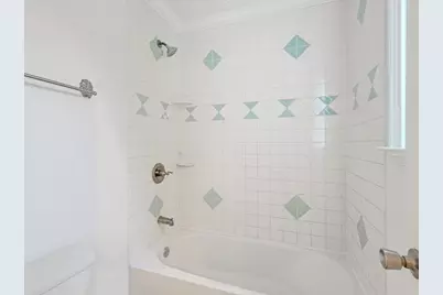 8502 Detroit Street #D, Houston, TX 77017 - Photo 16
