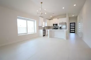 13215 Glacier Vw Ln, Rosharon, TX 77583 - Photo 8