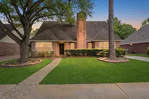 12527 Piping Rock Dr, Houston, TX 77077 - Photo 1