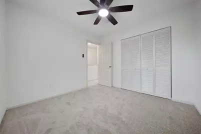 34 Village Knoll Place, The Woodlands, TX 77381 - Photo 24