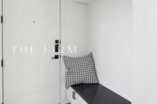 3001 W 11th St, Houston, TX 77008 - Photo 2