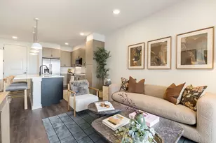 3001 W 11th St, Houston, TX 77008 - Photo 8