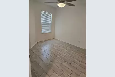 20719 Oakley Falls Drive, Katy, TX 77449 - Photo 8