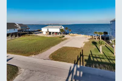 13031 Jolly Roger Drive, Freeport, TX 77541 - Photo 2