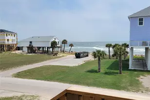 13031 Jolly Roger Dr, Freeport, TX 77541 - Photo 20