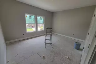 13031 Jolly Roger Dr, Freeport, TX 77541 - Photo 14