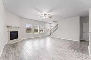 32714 Oak Heights Ln, Brookshire, TX 77423 - Photo 2