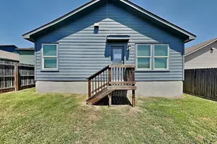 116 Hollywood Dr, New Braunfels, TX 78130 - Photo 18