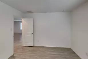 116 Hollywood Dr, New Braunfels, TX 78130 - Photo 6