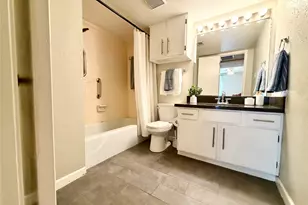 4639 Wild Indigo St, Houston, TX 77027 - Photo 22