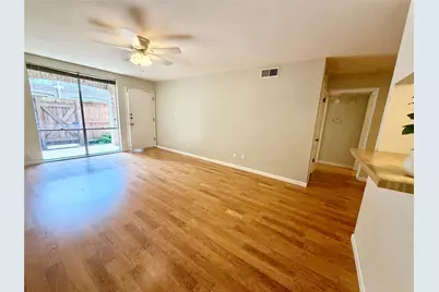 4639 Wild Indigo Street #463, Houston, TX 77027 - Photo 6