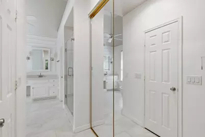 26 E Sterling Pond Circle, The Woodlands, TX 77382 - Photo 20