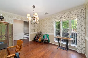 12627 Cloverwood Dr, Cypress, TX 77429 - Photo 18