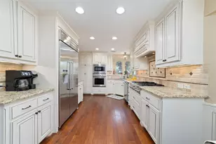 12627 Cloverwood Dr, Cypress, TX 77429 - Photo 14