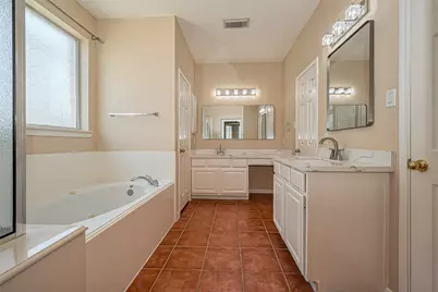 11315 Sailwing Creek Court, Pearland, TX 77584 - Photo 28