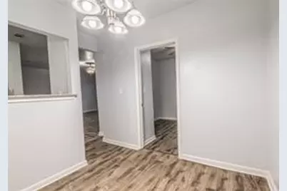 10409 Chesterfield Drive, Houston, TX 77051 - Photo 10