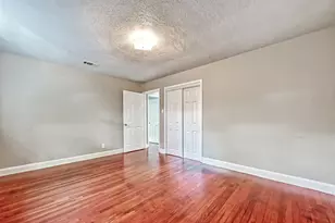 1918 Westcrest Dr, Houston, TX 77055 - Photo 36