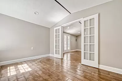 1918 Westcrest Drive, Houston, TX 77055 - Photo 24