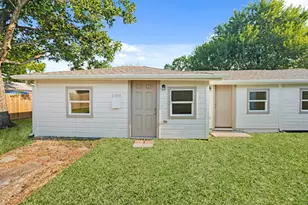 1909 1/2 4th St, Galena Park, TX 77547 - Photo 2