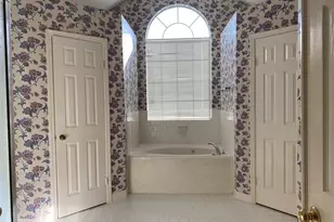 13606 Midfield Glen Ct, Houston, TX 77059 - Photo 18