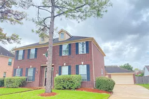 13606 Midfield Glen Ct, Houston, TX 77059 - Photo 2