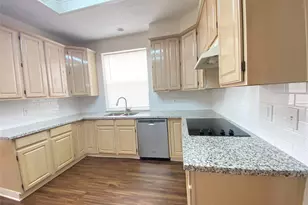 13606 Midfield Glen Ct, Houston, TX 77059 - Photo 10