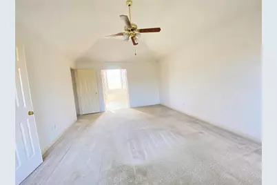 13606 Midfield Glen Court, Houston, TX 77059 - Photo 16