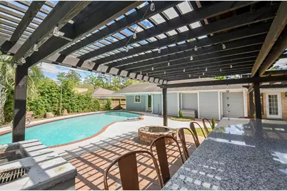 2711 Williamsburg Drive, Dickinson, TX 77539 - Photo 18