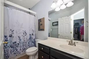 318 Sunrise Blvd, Angleton, TX 77515 - Photo 18