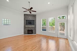 206 Burr St, Houston, TX 77011 - Photo 18