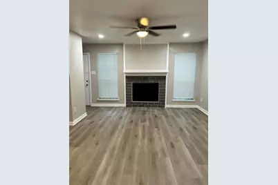 3901 Woodchase Drive #24, Houston, TX 77042 - Photo 2
