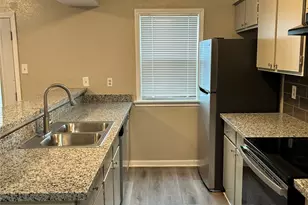 3901 Woodchase Dr, Houston, TX 77042 - Photo 8