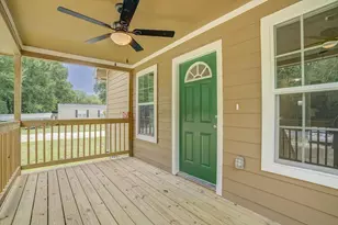 517 E Linney St, Dayton, TX 77535 - Photo 6