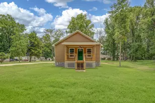 517 E Linney St, Dayton, TX 77535 - Photo 26