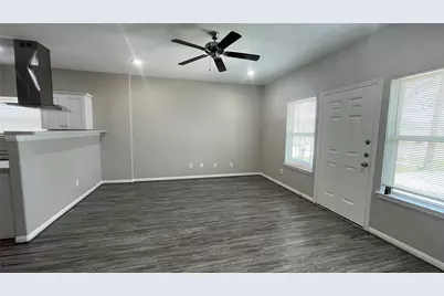 4510 Mayflower Street #B, Houston, TX 77051 - Photo 4