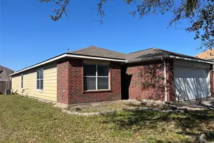 631 Kiley Dr, Houston, TX 77073 - Photo 2
