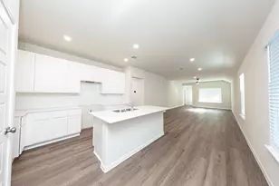 15650 Agave Vly Trl, Houston, TX 77090 - Photo 2