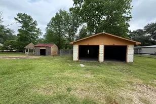 204 N US Hwy 287, Elkhart, TX 75839 - Photo 34