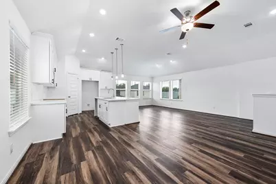 14963 Eagle Feather Drive, Houston, TX 77090 - Photo 36