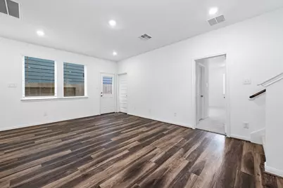 14963 Eagle Feather Drive, Houston, TX 77090 - Photo 24